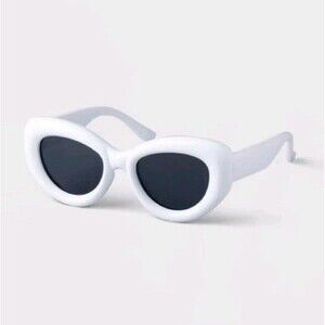 A New Day Women's Bubble Round Cateye Sunglasses White Statement Mod Retro
